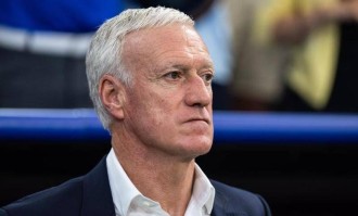 官宣！意大利前主帅找到新工作，曼联王朝的坍塌，再次重演