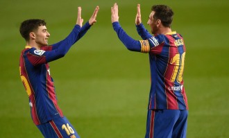 佩德里：梅西离队对俱乐部来说很艰难 被逼抢时老是想把球给梅西