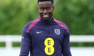 水晶宫队长被诸多豪门追逐：利物浦“到手鸭子”，要被巴萨先下手