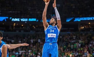 欧洲杯半决赛前瞻：字母申京史诗对决 芬兰能否一黑到底？