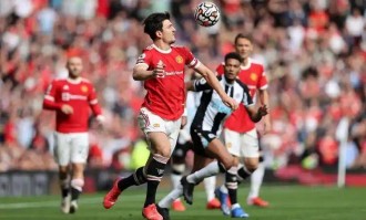 7500万欧天价！曼联纽卡疯抢22岁锋霸，谁能笑到最后？