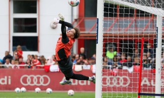 德甲球队拜仁慕尼黑训练备战比赛
        
    德甲球队拜仁慕尼黑训练备战比赛